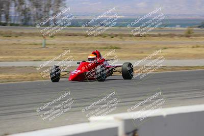 media/Jun-05-2022-CalClub SCCA (Sun) [[19e9bfb4bf]]/Around the Pits/